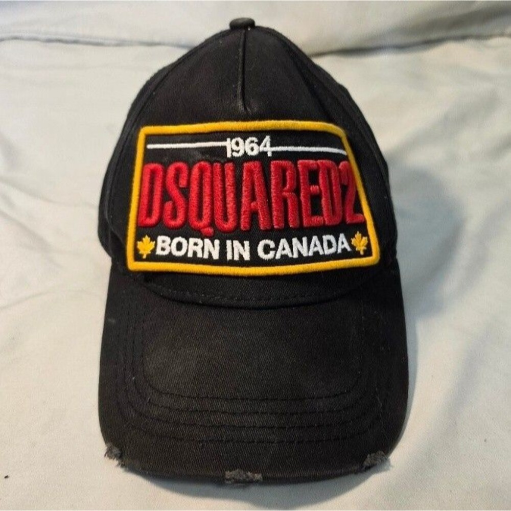 Dsquared2 Oversized Fighter Patch Logo Baseball Cap Hat Born in Canada